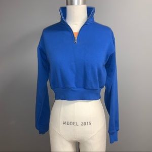 ARITZIA TNA Perfect 1/4 Zip Crop Sweatshirt